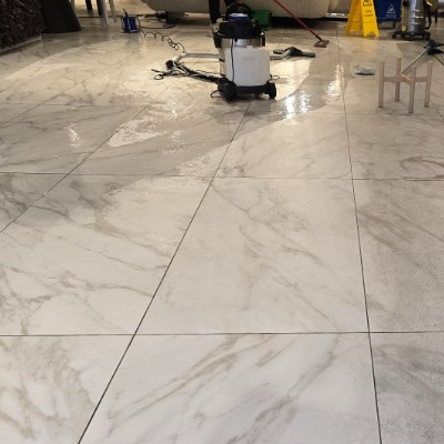 Arman D. — Reinigungskraft Wien