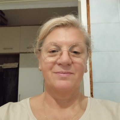 Nena M. — Reinigungskraft Wien