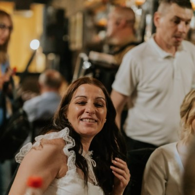 Ana — Hausfee Wien